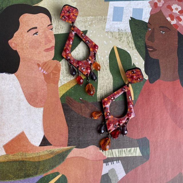 Boucles d'oreilles uniques n°012 en bois recyclé peintes à la main, Rouge, Orange